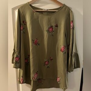 John Mark Floral Embroidered Olive Green Top Size XL